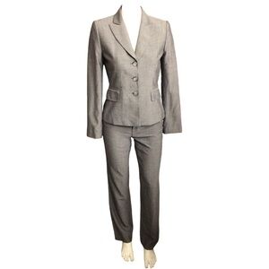 Gianni Bini Elegant Gray Pantsuit size 2